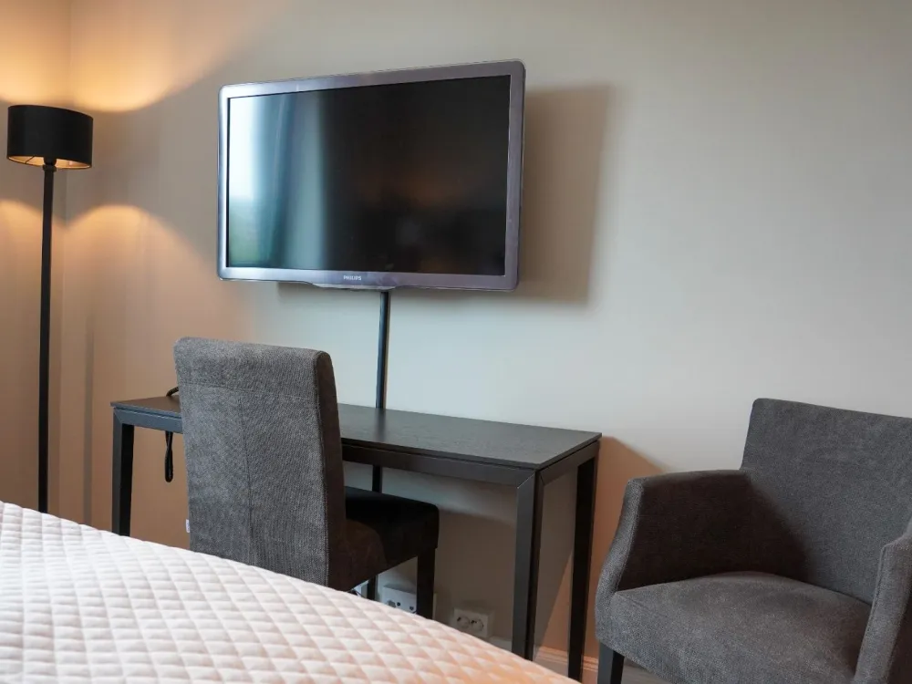 Standard 2 single beds